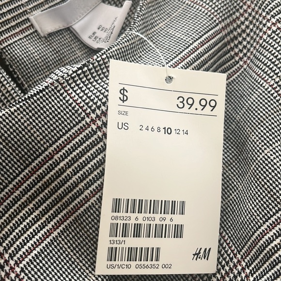 H&M, red, blk & wht plaid midi dress. Short tie sleeves. - Picture 6 of 6